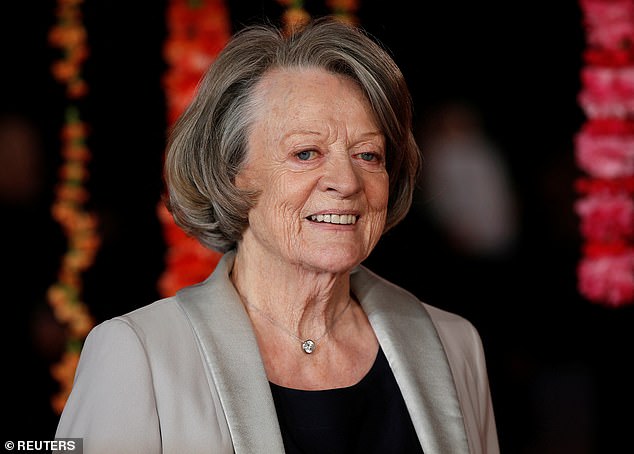 Dame Maggie Smith foi aclamada como