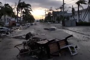 Vídeo: piscina de resort desaparece após passagem do furacão Milton