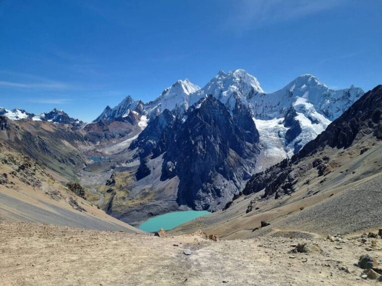 Trilha no Peru é conhecida como a mais bonita do mundo – 10/10/2024 – Turismo