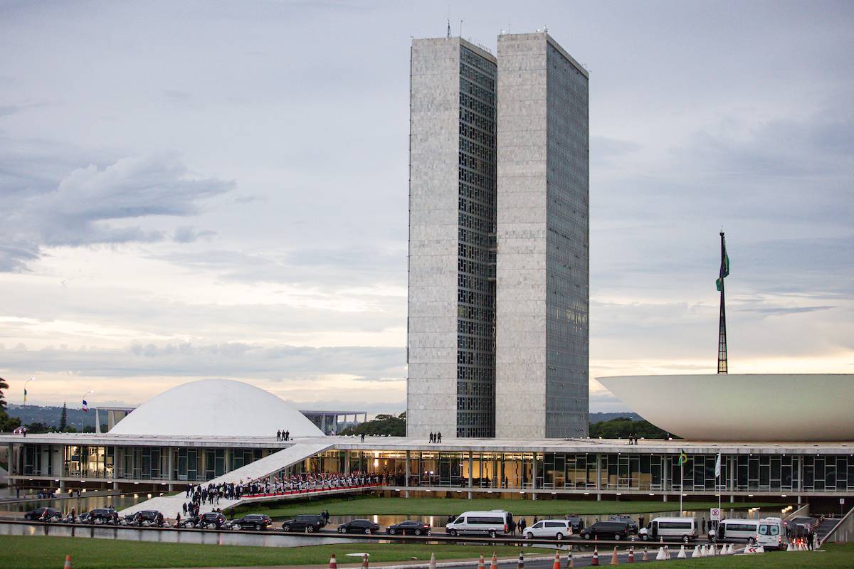 imagem colorida mostra congresso nacional farra - Metrópoles