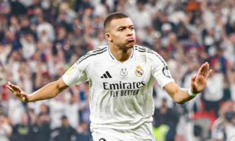 K. Mbappe - Real Madrid