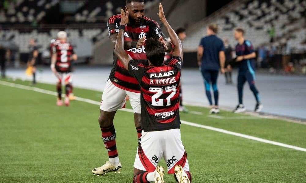 Bruno Henrique e Gerson do Flamengo