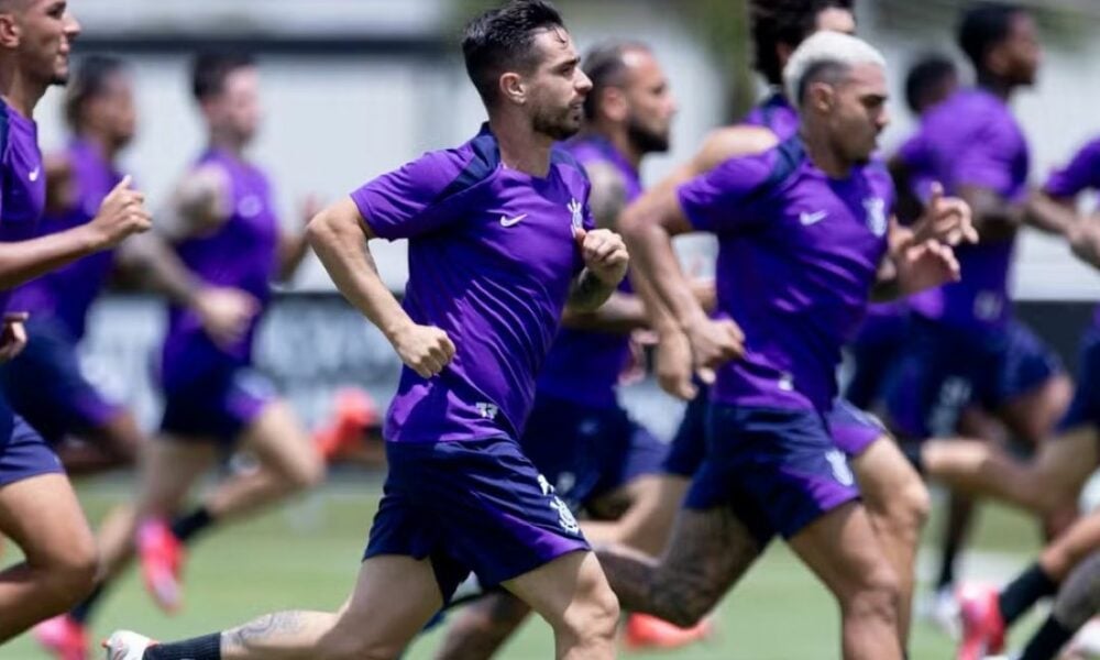 Elenco do Corinthians finaliza preparação para encarar o Guarani