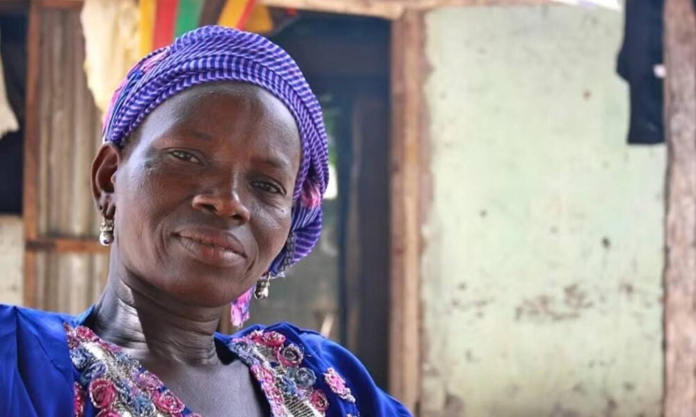 Mulher africana em termos biológicos, não existem raças com contorno definido, apenas um grande número de variações físicas entre os seres humanos — Foto Helen Groves para Pixabay
